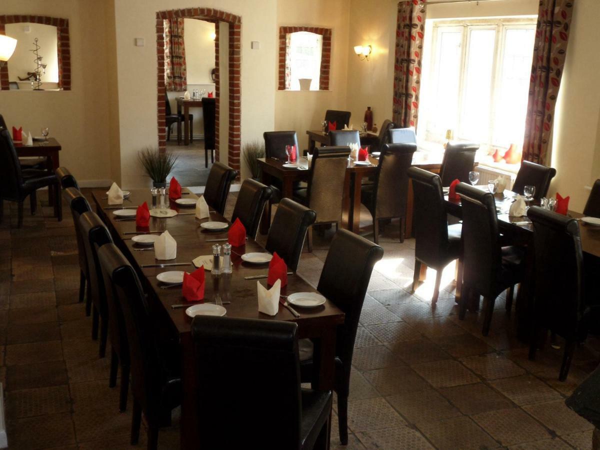 The Poachers Inn Piddletrenthide Εξωτερικό φωτογραφία